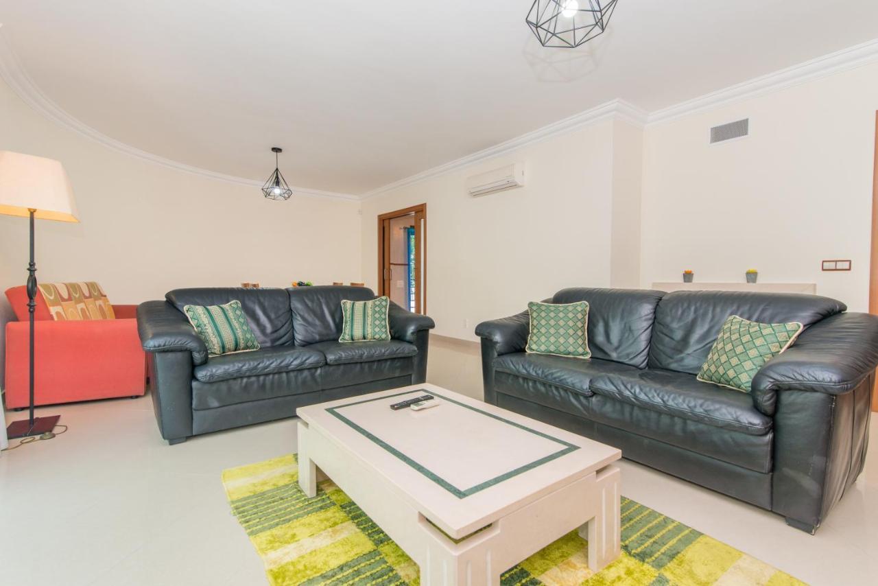 טאווירה Casa Mergoux - 15 Mins Walk City Center - Quiet - Spacious מראה חיצוני תמונה