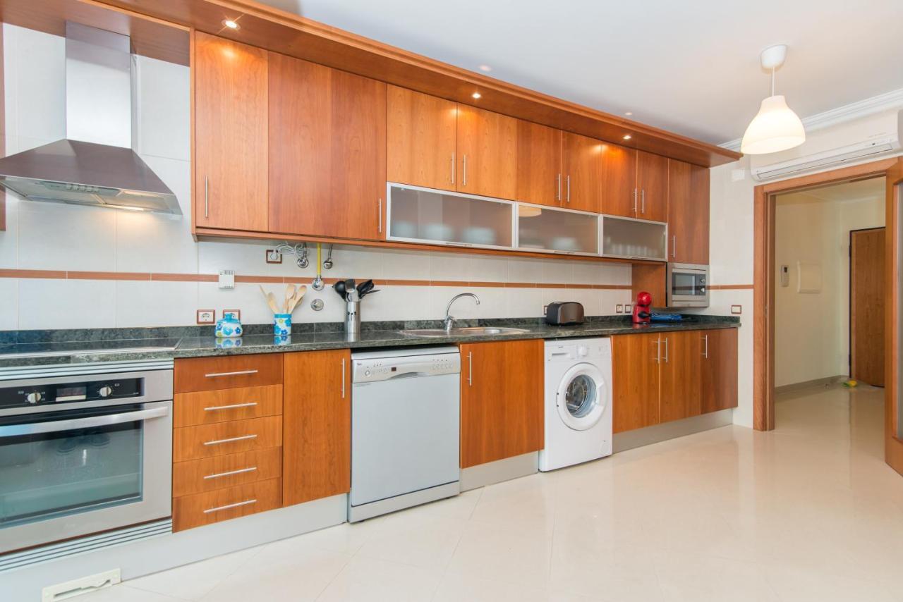 טאווירה Casa Mergoux - 15 Mins Walk City Center - Quiet - Spacious מראה חיצוני תמונה